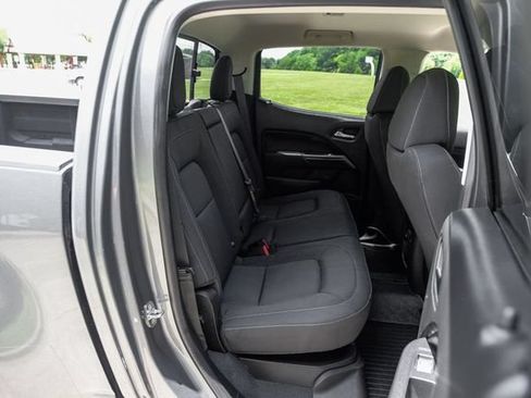 Used 2020 Chevrolet Colorado LT w/ Colorado RST Special Edition RWD image 37