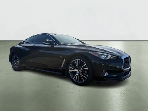 Used 2020 INFINITI Q60 3.0t Luxe image 5