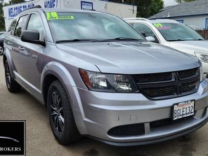 Used 2018 Dodge Journey SE w/ Connectivity Group