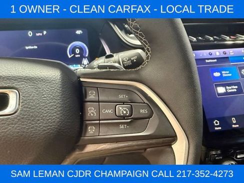 Used 2024 Jeep Grand Cherokee Limited w/ Luxury Tech Group II image 18