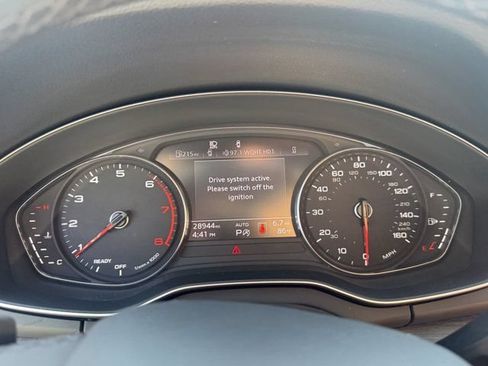 Certified 2023 Audi Q5 2.0T Premium w/ Convenience Package AWD/4WD image 23