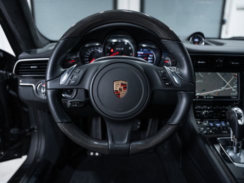 Used 2014 Porsche 911 Turbo S AWD/4WD image 19