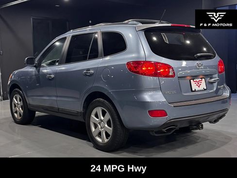 Used 2009 Hyundai Santa Fe Limited FWD image 5
