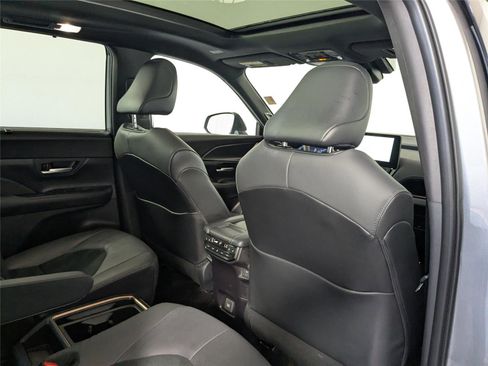 Certified 2026 Toyota Grand Highlander AWD Hybrid image 26