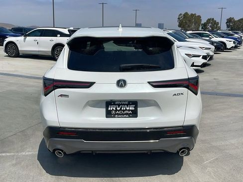 New 2025 Acura ADX A-Spec image 4