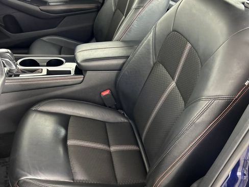 Used 2024 Nissan Altima 2.5 SR FWD image 12