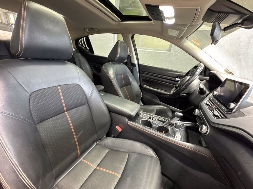 Used 2022 Nissan Altima 2.5 SR w/ Midnight Edition Package AWD/4WD image 30