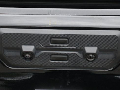 Used 2024 Chevrolet Silverado 2500 High Country w/ Technology Package image 54