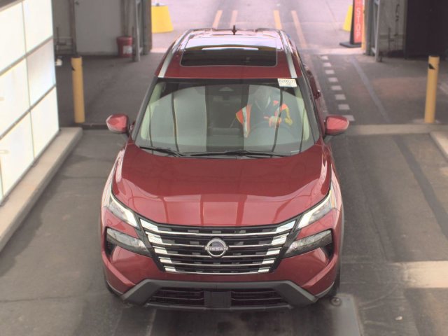 Certified 2026 Nissan Rogue SV w/ SV Premium Package FWD image 12