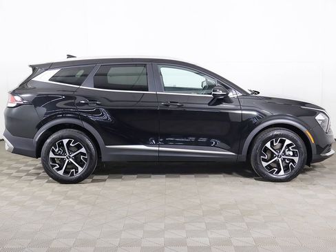 Used 2023 Kia Sportage EX AWD/4WD image 18
