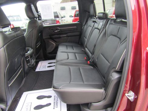 Used 2023 RAM 1500 Limited AWD/4WD image 19