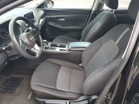Used 2024 Nissan Sentra SV FWD image 20