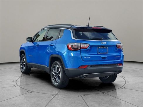 Used 2023 Jeep Compass Limited image 10