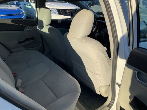 Used 2012 Honda Civic HF image 44