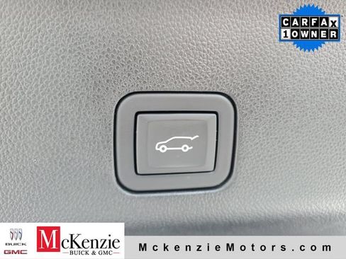Used 2024 Chevrolet Tahoe Z71 w/ Z71 Off-Road Package AWD/4WD image 32