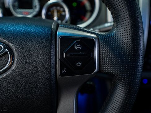 Used 2014 Toyota Tacoma 4x4 Double Cab image 42