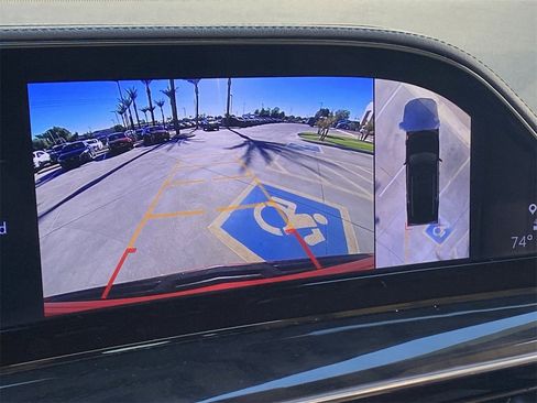 Used 2024 Cadillac Escalade Premium Luxury w/ Performance Package image 29