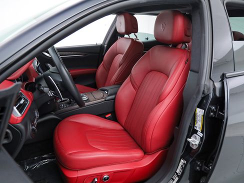 Certified 2023 Maserati Ghibli Modena Q4 image 21