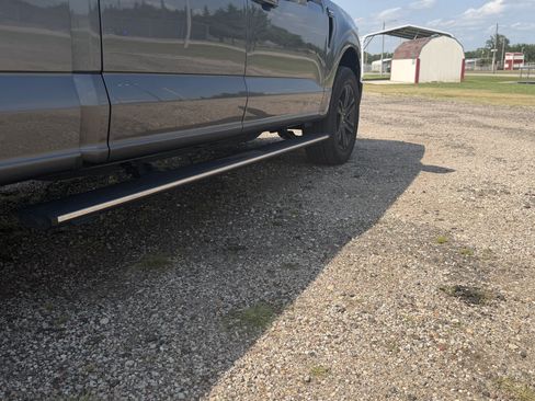 Used 2023 Ford F150 Lariat w/ Equipment Group 502A High AWD/4WD image 18