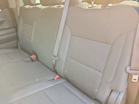 Used 2025 Chevrolet Silverado 1500 LT RWD image 14