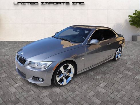 Used 2012 BMW 335i Convertible RWD image 12