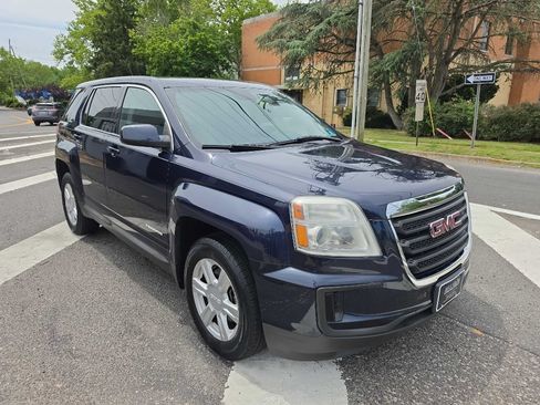 Used 2016 GMC Terrain SLE AWD/4WD image 3