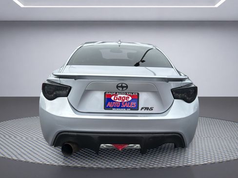 Used 2015 Scion FR-S RWD image 5