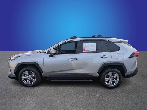 Used 2023 Toyota RAV4 XLE w/ Convenience Package FWD image 2