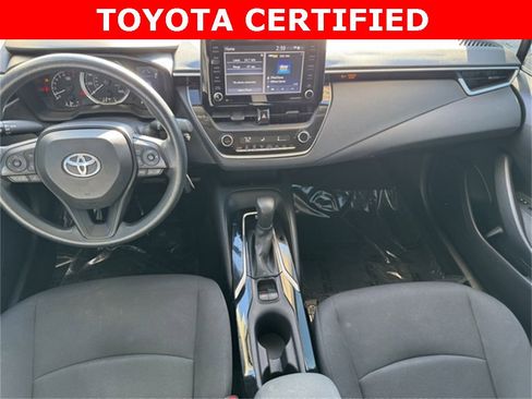 Certified 2022 Toyota Corolla LE image 10