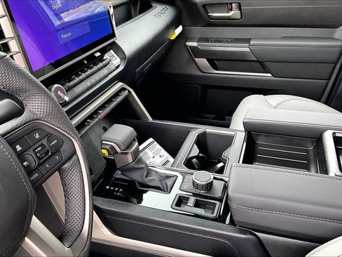 New 2026 Toyota Tundra SR5 AWD/4WD image 7