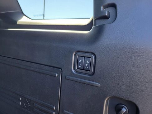 New 2025 GMC Hummer EV 3X w/ LPO, Sport Package image 9