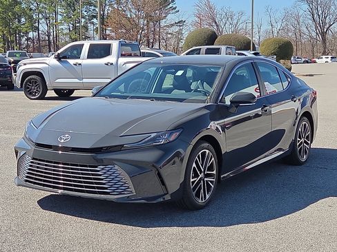 New 2026 Toyota Camry XLE image 2