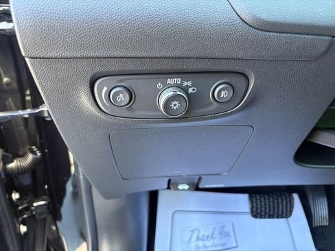 Used 2023 Buick Encore GX Preferred w/ Cold Weather Comfort Package FWD image 19