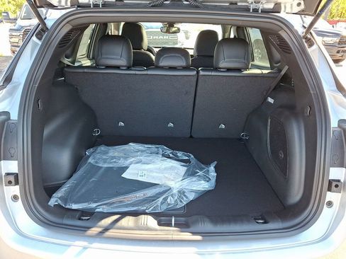 New 2025 Jeep Compass Limited w/ Sun & Sound Group image 21