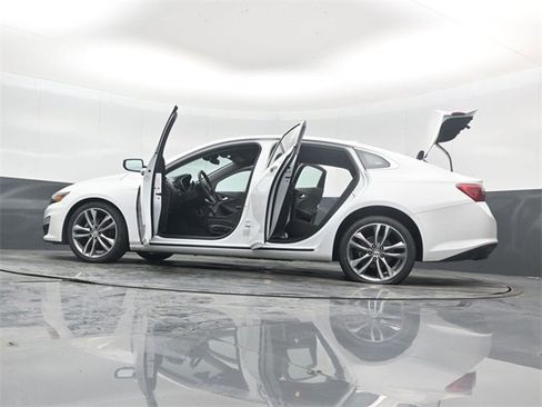Used 2023 Chevrolet Malibu LT image 52