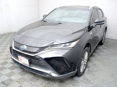 Certified 2021 Toyota Venza XLE w/ Softex Package