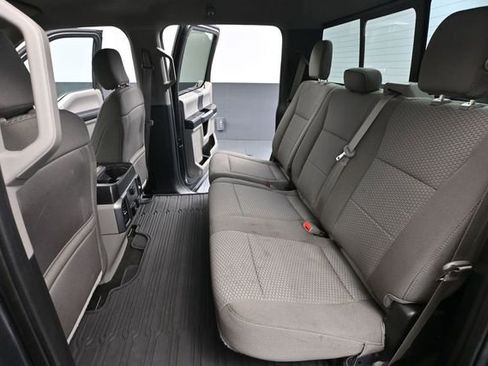 Used 2019 Ford F150 XLT w/ Equipment Group 302A Luxury AWD/4WD image 40