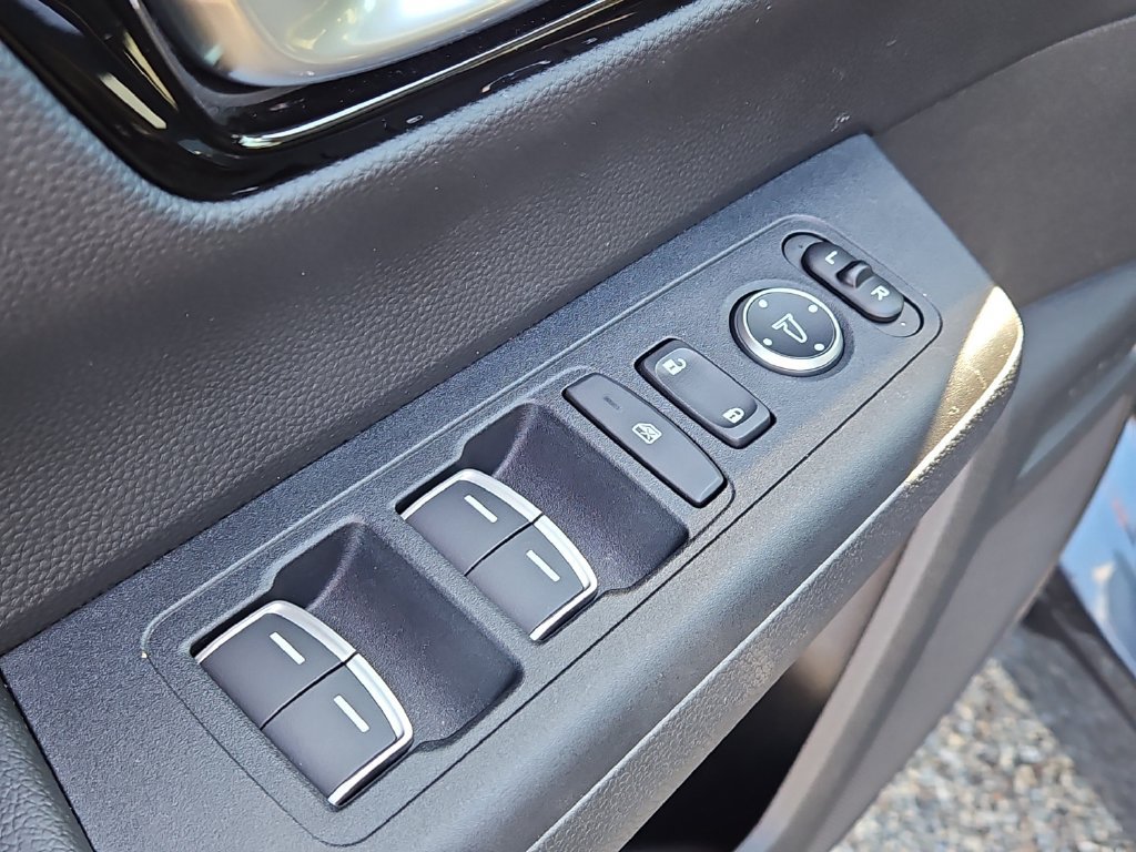 Certified 2025 Honda CR-V EX-L image 28