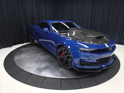 Used 2023 Chevrolet Camaro SS RWD image 57