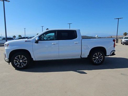 Used 2021 Chevrolet Silverado 1500 LT AWD/4WD image 5