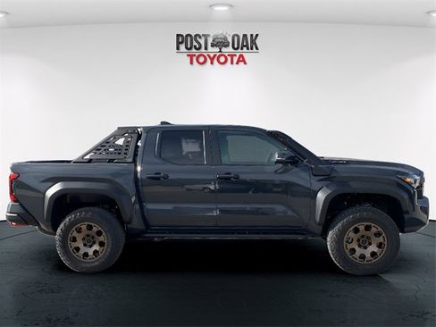 New 2026 Toyota Tacoma 4x4 Double Cab Hybrid image 8