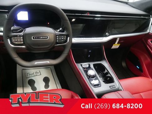Used 2025 Jeep Wagoneer S Launch Edition AWD/4WD image 40