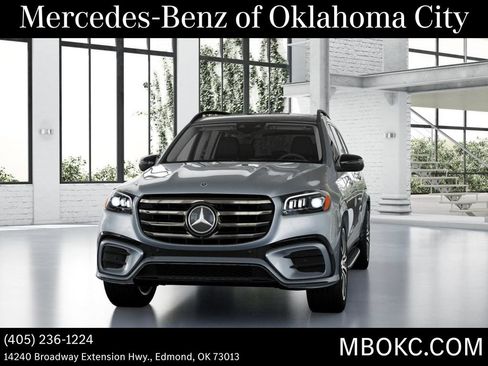 Used 2026 Mercedes-Benz GLS 450 4MATIC image 43