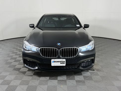 Used 2019 BMW 740i w/ M Sport Package RWD image 6