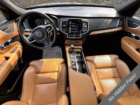 Used 2017 Volvo XC90 T6 Inscription w/ Vision Package AWD/4WD image 11