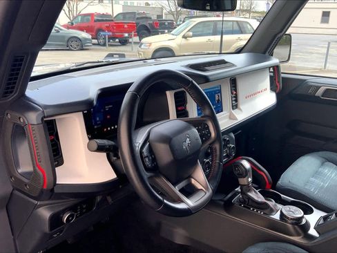 Used 2023 Ford Bronco Heritage Edition image 17