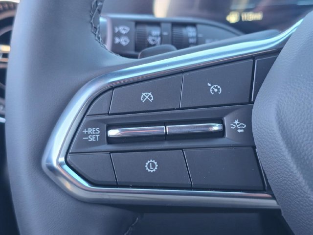 New 2027 Chevrolet Equinox LT w/ LPO, Floor Liner Package FWD image 26