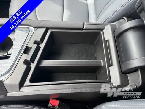 Used 2024 Buick Enclave Essence w/ LPO, Floor Liner Package FWD image 23