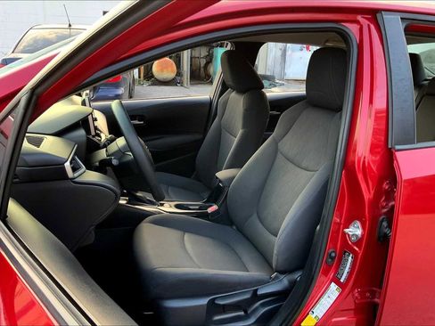 Used 2020 Toyota Corolla LE FWD image 8