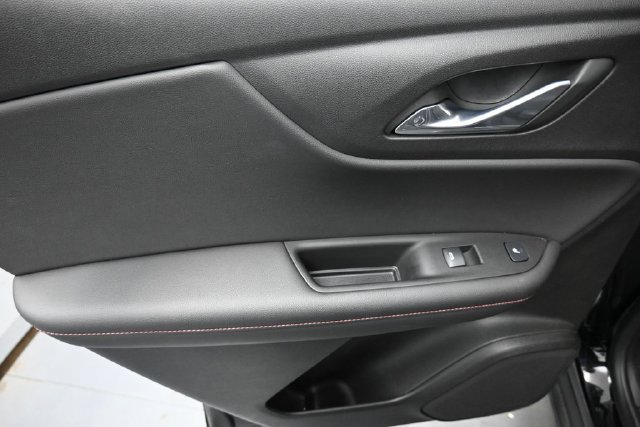Used 2024 Chevrolet Blazer RS w/ Driver Confidence II Package FWD image 19